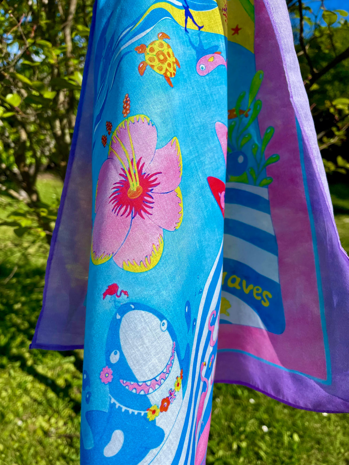 Enjoy the Waves – Kids Scarf